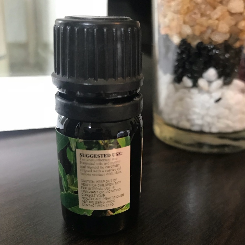 Tea Tree Essential Oil - Picture 4 of 4